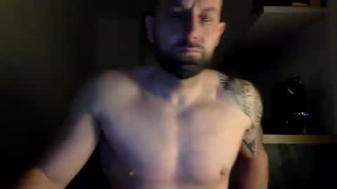 Snapshot of tommyx01 chatting on March 2025 01:06:01 AM Thomas Fit online show from March 2025 01:06:01 AM