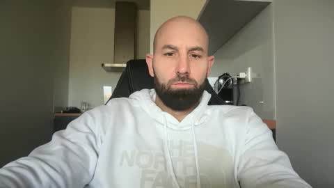 Snapshot of tommyx01 chatting on October 2025 07:28:02 AM Thomas Fit online show from October 2025 07:28:02 AM