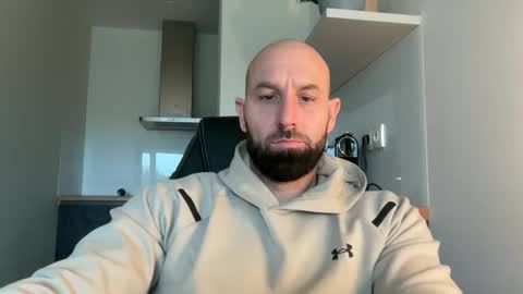 Snapshot of tommyx01 chatting on October 2025 07:29:01 AM Thomas Fit online show from October 2025 07:29:01 AM