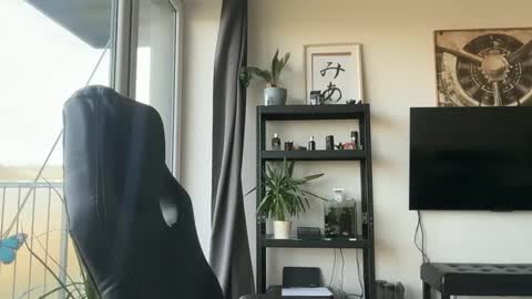 Snapshot of tommyx01 chatting on November 2025 09:41:01 AM Thomas Fit online show from November 2025 09:41:01 AM