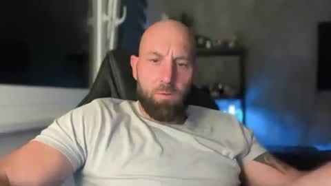 Snapshot of tommyx01 chatting on July 2026 08:11:02 PM Thomas Fit online show from July 2026 08:11:02 PM