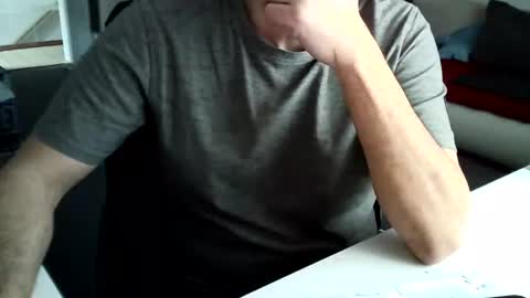 Snapshot of tomtom02029 chatting on December 2024 12:42:01 PM Tom online show from December 2024 12:42:01 PM