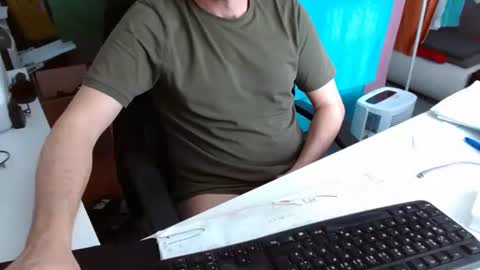 Tom online show from February 2026 11:28:02 AM