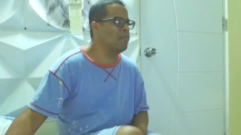 Antonio online show from March 2025 01:58:01 AM