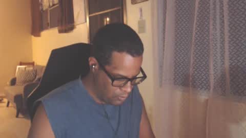 Antonio online show from September 2025 01:38:02 AM