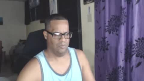 Antonio online show from November 2025 02:02:02 AM