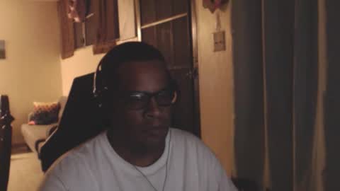 Antonio online show from February 2026 01:37:02 AM