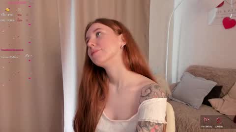 Snapshot of tonimua chatting on April 2026 12:21:01 PM Milana online show from April 2026 12:21:01 PM