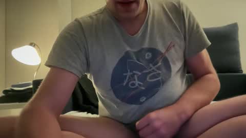 Snapshot of tonisun chatting on September 2025 10:21:02 PM tonisun online show from September 2025 10:21:02 PM