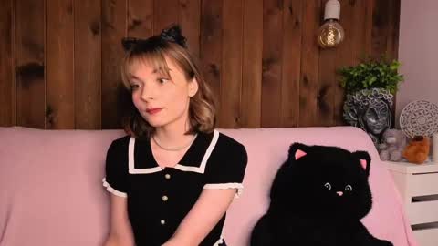 Snapshot of tonitatooker chatting on May 2026 07:22:02 PM Melissa online show from May 2026 07:22:02 PM