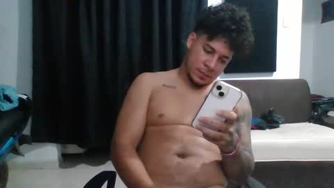 Snapshot of tony19c chatting on March 2025 08:48:01 AM toni online show from March 2025 08:48:01 AM