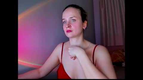 Snapshot of tony_and_alice chatting on April 2026 08:06:01 PM Tony and Alice online show from April 2026 08:06:01 PM