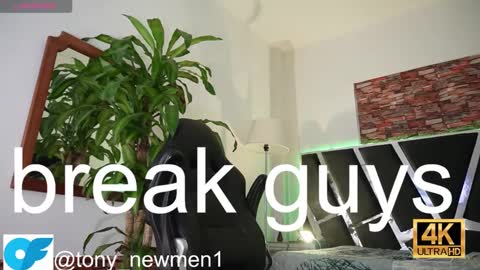 Snapshot of tony_newmen chatting on December 2024 07:10:01 PM tony online show from December 2024 07:10:01 PM