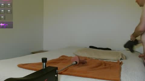 Snapshot of tonycrd chatting on April 2026 12:16:02 AM tonycrd online show from April 2026 12:16:02 AM