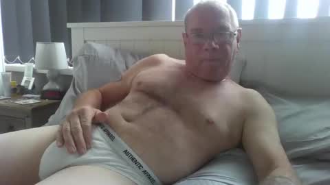 Snapshot of tonygib1962 chatting on April 2026 07:35:01 AM tonygib1962 online show from April 2026 07:35:01 AM