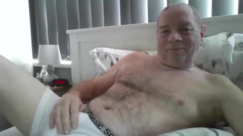 tonygibbson62 online show from February 2026 09:17:01 AM