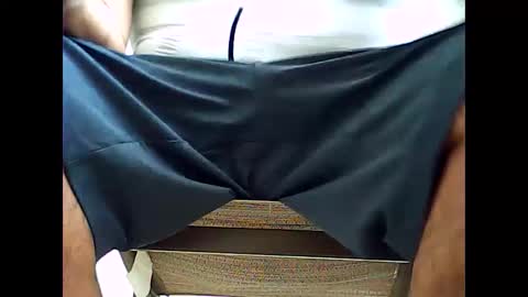 tonymcfly99 online show from February 2025 07:05:01 PM