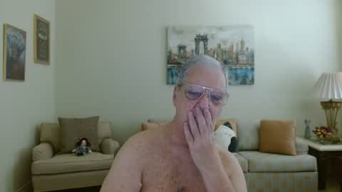 Snapshot of tonysview12000 chatting on July 2026 10:14:01 PM tonysview12000 online show from July 2026 10:14:01 PM