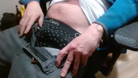 Snapshot of tonytonytony3001 chatting on February 2025 02:04:02 AM tonytonytony3001 online show from February 2025 02:04:02 AM