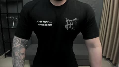 Snapshot of tonywilcoxx chatting on January 2025 06:33:01 AM TonyWilcox online show from January 2025 06:33:01 AM