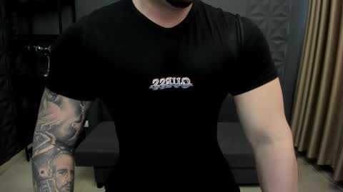 Snapshot of tonywilcoxx chatting on January 2025 09:35:02 AM TonyWilcox online show from January 2025 09:35:02 AM