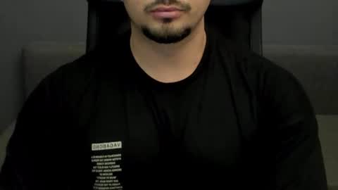 Snapshot of tonywilcoxx chatting on February 2025 12:08:02 PM TonyWilcox online show from February 2025 12:08:02 PM