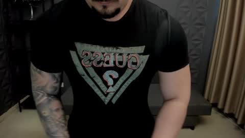 Snapshot of tonywilcoxx chatting on February 2025 02:32:01 PM TonyWilcox online show from February 2025 02:32:01 PM