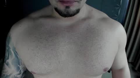 Snapshot of tonywilcoxx chatting on February 2025 09:13:02 AM TonyWilcox online show from February 2025 09:13:02 AM