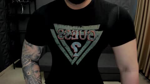 Snapshot of tonywilcoxx chatting on February 2025 12:11:02 PM TonyWilcox online show from February 2025 12:11:02 PM