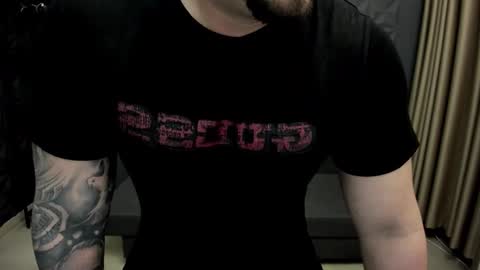 Snapshot of tonywilcoxx chatting on March 2025 05:01:01 AM TonyWilcox online show from March 2025 05:01:01 AM