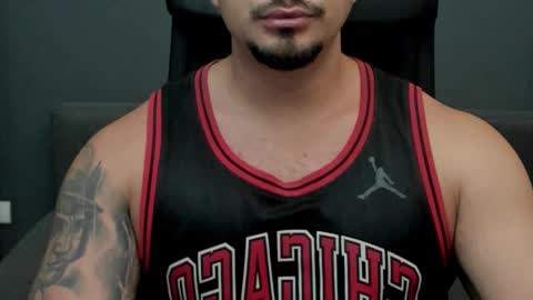 Snapshot of tonywilcoxx chatting on September 2025 06:03:01 AM TonyWilcox online show from September 2025 06:03:01 AM