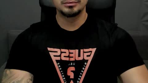 Snapshot of tonywilcoxx chatting on September 2025 05:42:01 AM TonyWilcox online show from September 2025 05:42:01 AM