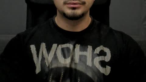 Snapshot of tonywilcoxx chatting on November 2025 06:01:02 AM TonyWilcox online show from November 2025 06:01:02 AM