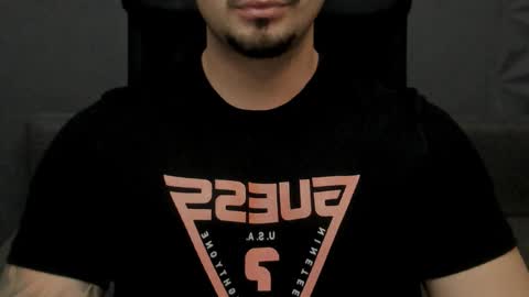 Snapshot of tonywilcoxx chatting on November 2025 05:42:02 AM TonyWilcox online show from November 2025 05:42:02 AM