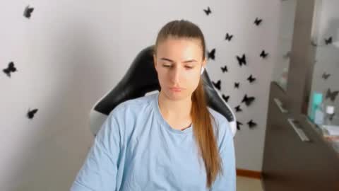 Alisson online show from September 2025 03:50:01 PM