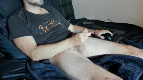 Snapshot of toolmaster3000 chatting on February 2026 12:55:02 AM Toolmaster online show from February 2026 12:55:02 AM