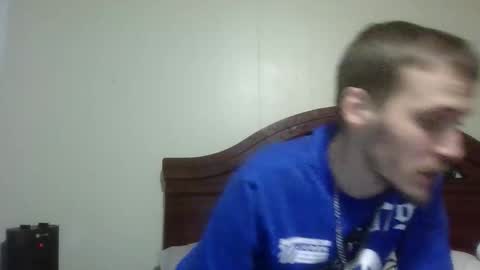 Snapshot of tootall803 chatting on February 2026 03:11:01 AM TooTall803 online show from February 2026 03:11:01 AM