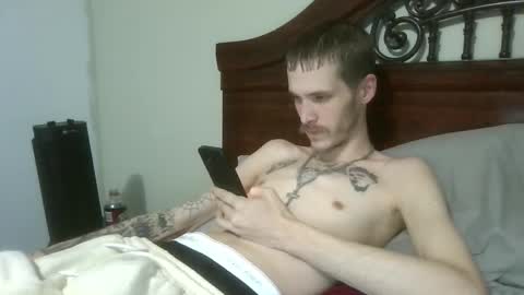 Snapshot of tootall803 chatting on February 2026 01:12:01 AM TooTall803 online show from February 2026 01:12:01 AM