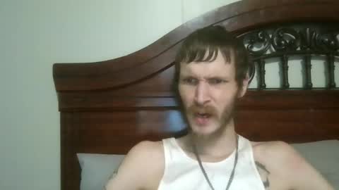 Snapshot of tootall803 chatting on May 2026 01:54:02 AM TooTall803 online show from May 2026 01:54:02 AM