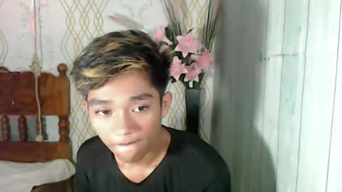 Snapshot of toothlessxx chatting on June 2026 07:57:01 AM jhonrex online show from June 2026 07:57:01 AM
