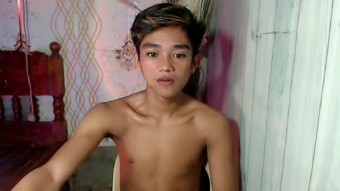 Snapshot of toothlessxx chatting on July 2026 05:47:02 AM jhonrex online show from July 2026 05:47:02 AM
