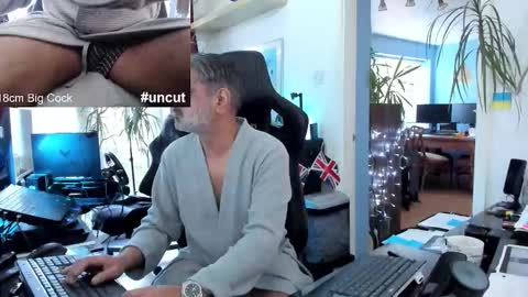 Snapshot of topalphaboss chatting on November 2025 11:23:02 AM topalphaboss online show from November 2025 11:23:02 AM