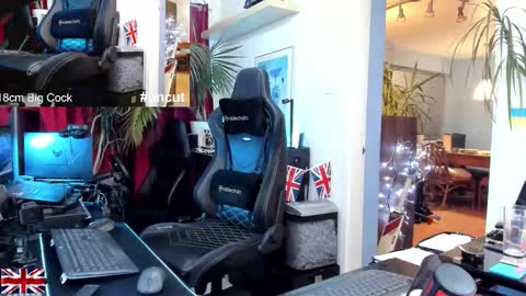 Snapshot of topalphaboss chatting on November 2025 04:40:02 AM topalphaboss online show from November 2025 04:40:02 AM