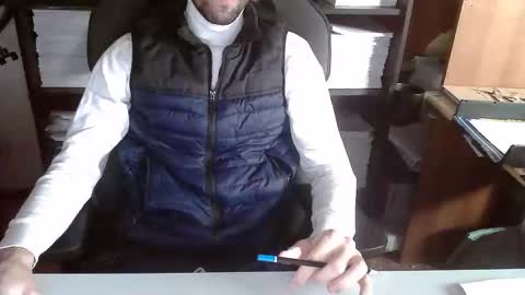 Topg84 online show from October 2025 03:22:02 PM