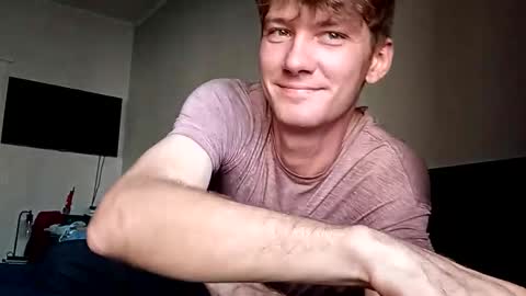 toptiptakestip online show from October 2025 12:18:02 AM