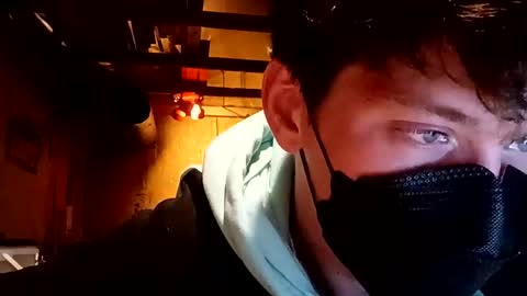 toptiptakestip online show from October 2025 02:01:01 AM