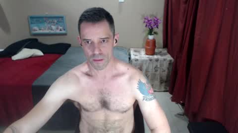 Snapshot of toptobottom4u chatting on February 2025 07:17:02 PM toptobottom4u online show from February 2025 07:17:02 PM