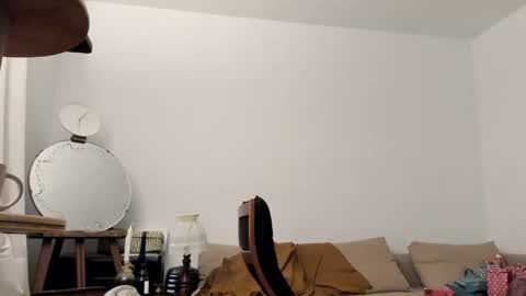 Snapshot of torcuato9 chatting on November 2025 05:07:01 AM Torcuato online show from November 2025 05:07:01 AM