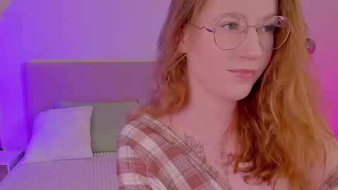 Snapshot of tori_the_witch chatting on February 2025 09:59:02 AM Tori online show from February 2025 09:59:02 AM