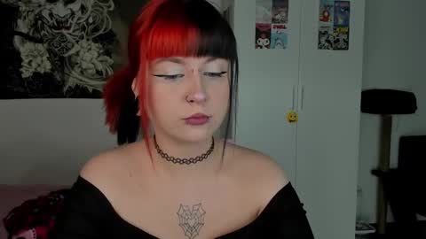 your personal gothic girl check it    online show from February 2025 09:09:01 PM